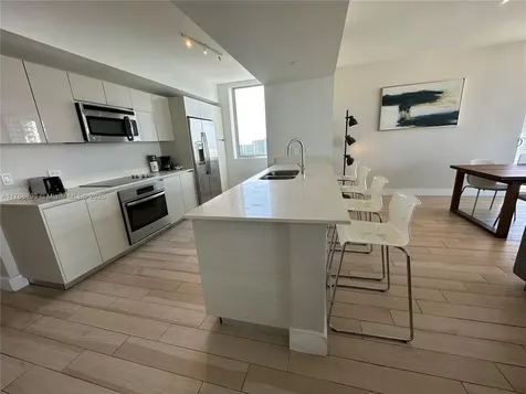 2600 E Hallandale Beach Boulevard Hallandale Beach FL 33009