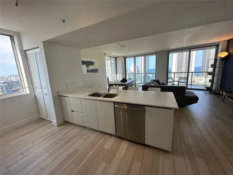 2600 E Hallandale Beach Boulevard Hallandale Beach FL 33009