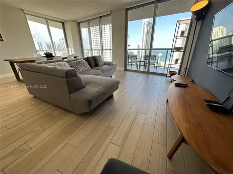 2600 E Hallandale Beach Boulevard Hallandale Beach FL 33009