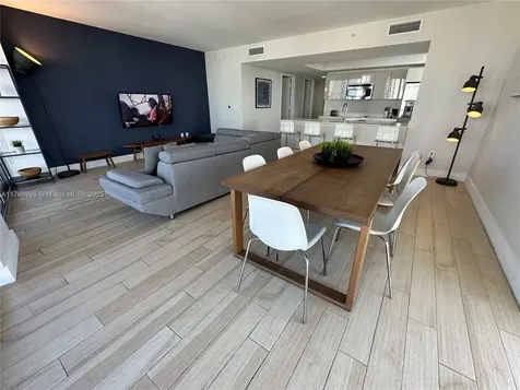 2600 E Hallandale Beach Boulevard Hallandale Beach FL 33009