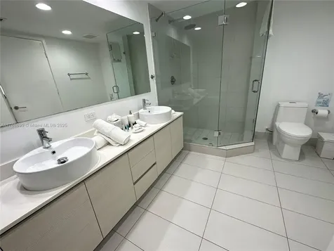 2600 E Hallandale Beach Boulevard Hallandale Beach FL 33009