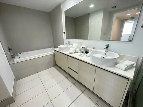 2600 E Hallandale Beach Boulevard Hallandale Beach FL 33009