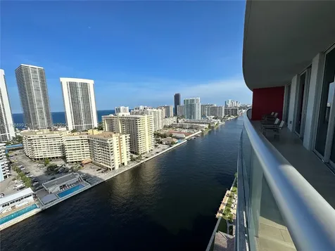 2600 E Hallandale Beach Boulevard Hallandale Beach FL 33009