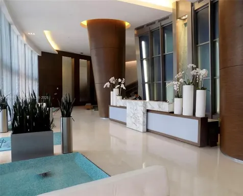 18201 Collins Avenue Sunny Isles Beach FL 33160