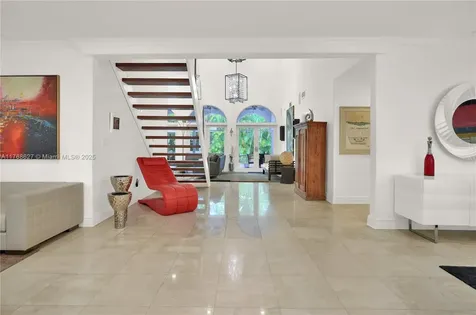 2115 Country Club Prado Coral Gables FL 33134