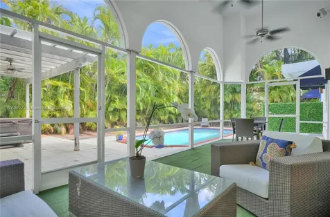2115 Country Club Prado Coral Gables FL 33134