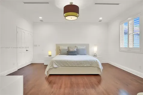 2115 Country Club Prado Coral Gables FL 33134