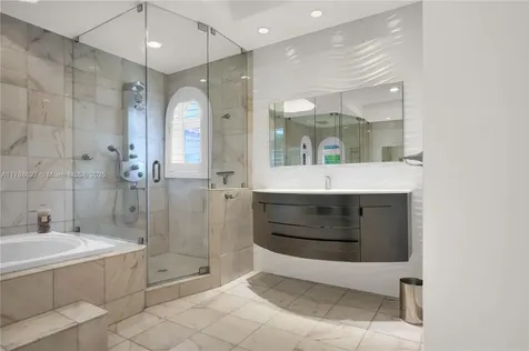 2115 Country Club Prado Coral Gables FL 33134