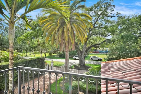 2115 Country Club Prado Coral Gables FL 33134