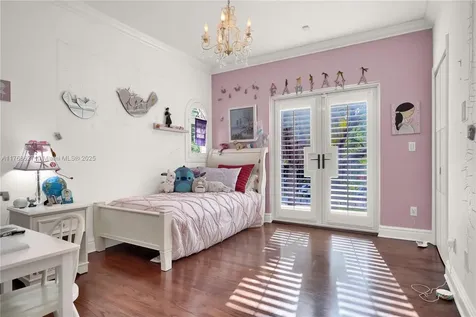 2115 Country Club Prado Coral Gables FL 33134