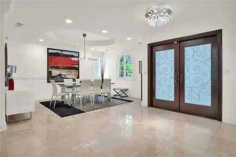 2115 Country Club Prado Coral Gables FL 33134