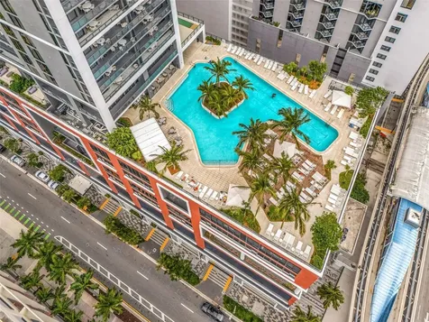 601 NE 1st Avenue Miami FL 33132