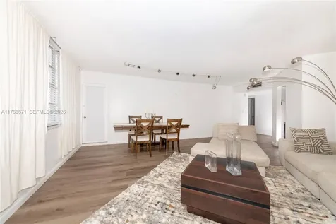 2750 NE 183rd Street Aventura FL 33160
