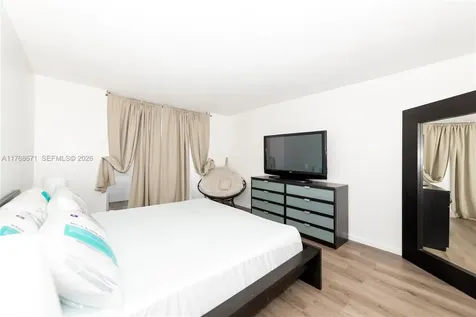 2750 NE 183rd Street Aventura FL 33160