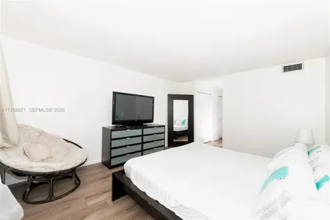 2750 NE 183rd Street Aventura FL 33160