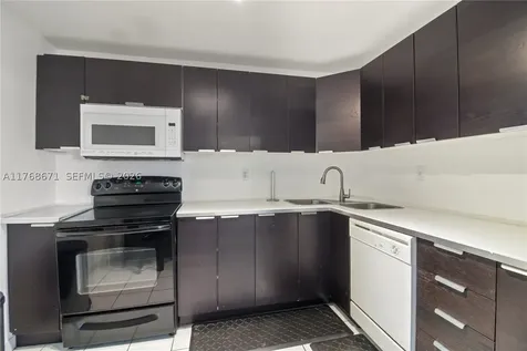 2750 NE 183rd Street Aventura FL 33160