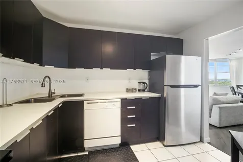 2750 NE 183rd Street Aventura FL 33160