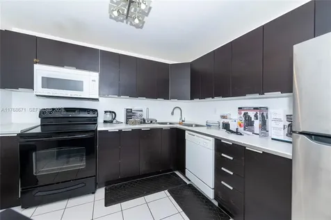 2750 NE 183rd Street Aventura FL 33160
