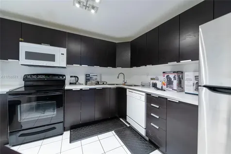 2750 NE 183rd Street Aventura FL 33160