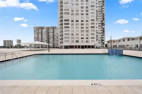 2750 NE 183rd Street Aventura FL 33160