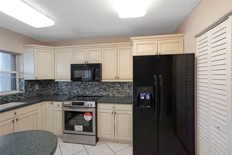 12261 NW 15th Street Pembroke Pines FL 33026