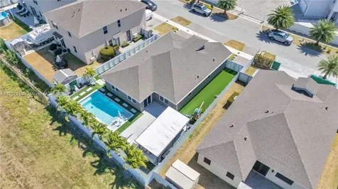 27530 SW 135th Avenue Road Homestead FL 33032