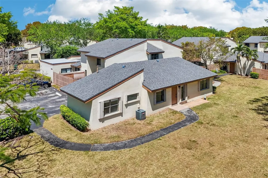 11514 SW 109th Road Miami FL 33176