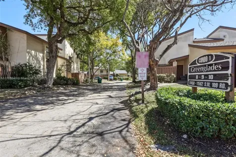 11514 SW 109th Road Miami FL 33176