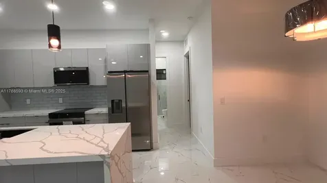 2122 NE 14th Place Cape Coral FL 33909