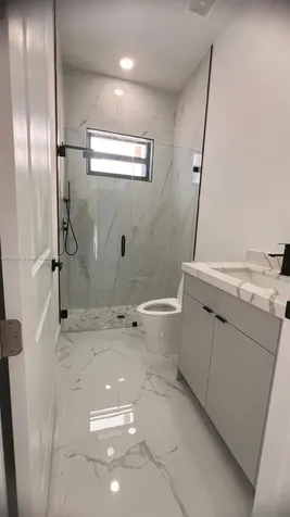 2122 NE 14th Place Cape Coral FL 33909