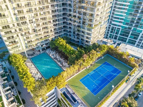 121 NE 34th Street Miami FL 33137