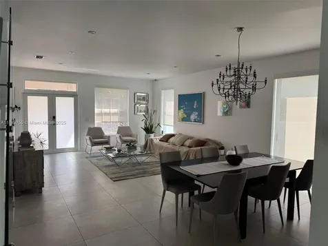 3198 NW 98th Court Doral FL 33172