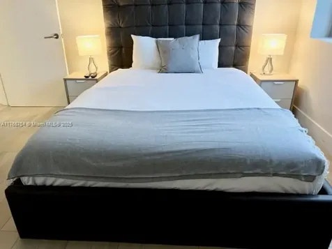 2600 E Hallandale Beach Boulevard Hallandale Beach FL 33009