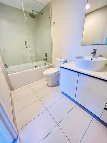 2600 E Hallandale Beach Boulevard Hallandale Beach FL 33009