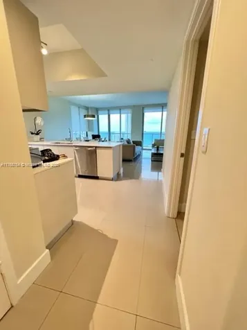 2600 E Hallandale Beach Boulevard Hallandale Beach FL 33009