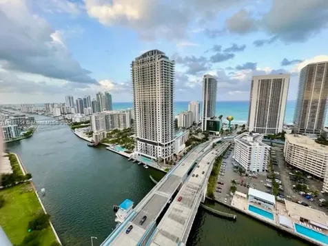 2600 E Hallandale Beach Boulevard Hallandale Beach FL 33009