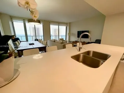 2600 E Hallandale Beach Boulevard Hallandale Beach FL 33009