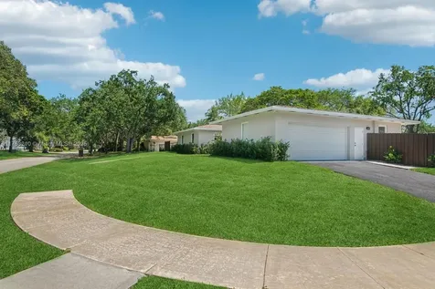 7640 SW 165th Terrace Palmetto Bay FL 33157