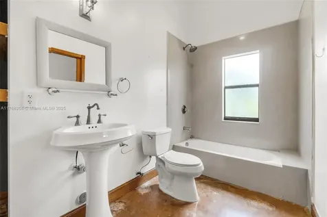 27000 SW 192nd Avenue Homestead FL 33031