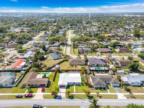 240 NW 19th Street Homestead FL 33030