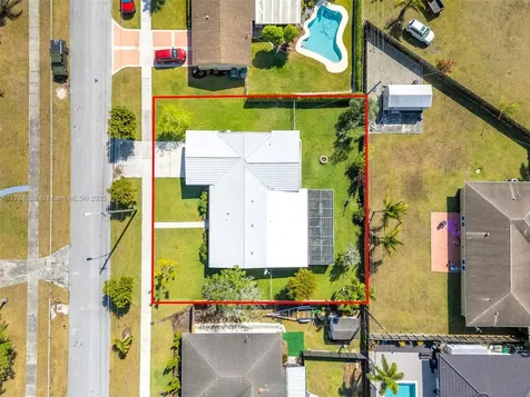 240 NW 19th Street Homestead FL 33030