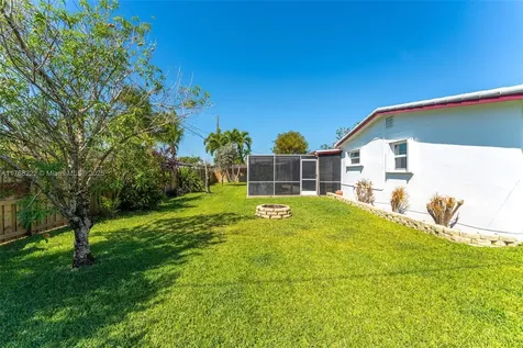 240 NW 19th Street Homestead FL 33030