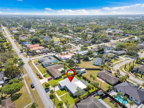 240 NW 19th Street Homestead FL 33030