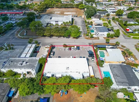 17851 NW 78th Avenue Hialeah FL 33015
