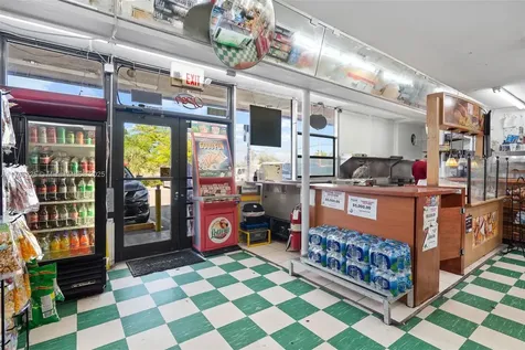 17851 NW 78th Avenue Hialeah FL 33015