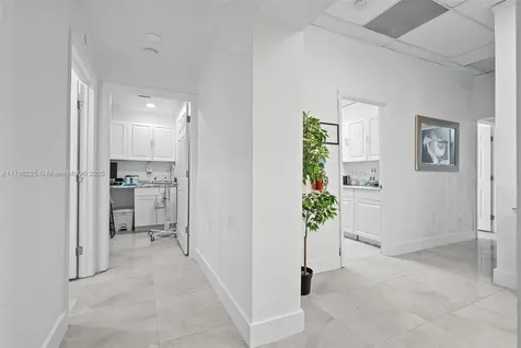 17851 NW 78th Avenue Hialeah FL 33015