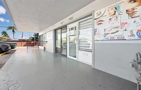 17851 NW 78th Avenue Hialeah FL 33015