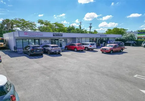 17851 NW 78th Avenue Hialeah FL 33015