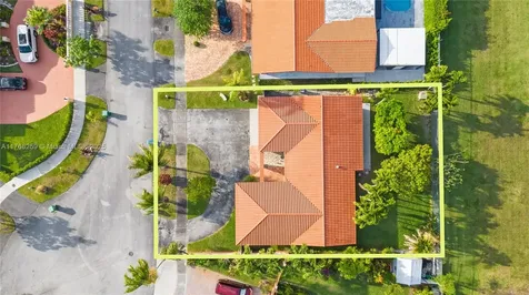 7450 SW 100th Court Miami FL 33173