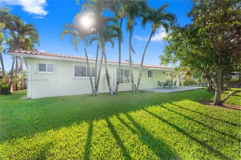 7450 SW 100th Court Miami FL 33173